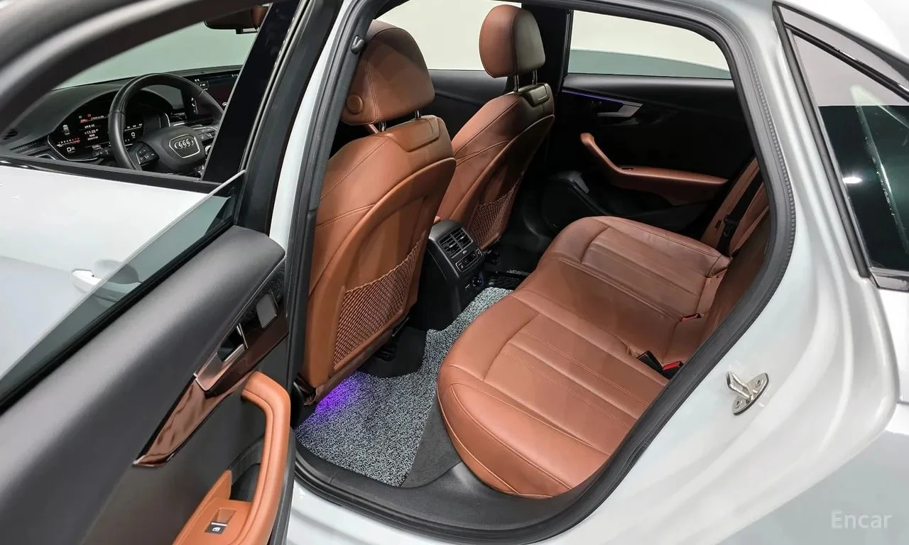 Audi A4 40 TFSI | HUD | S-LINE | Цена до България, снимка 11 - Автомобили и джипове - 55982134