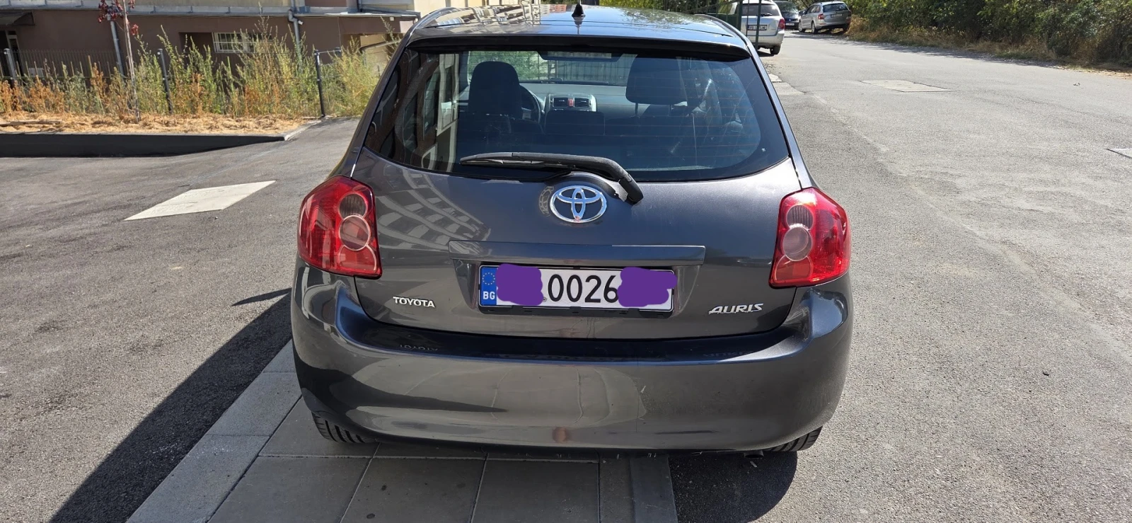 Toyota Auris 1.6 VVTi Luna Plus, снимка 4 - Автомобили и джипове - 56131751