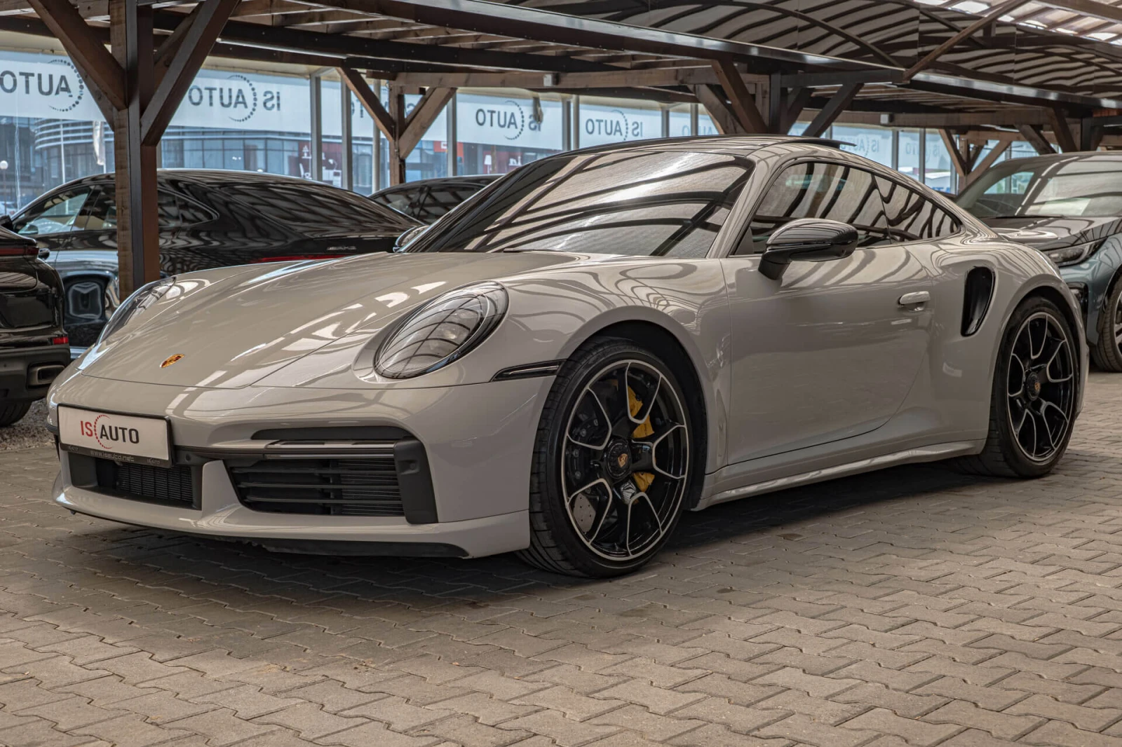 Porsche 911 992/Turbo S/ГАРАНЦИЯ/PDCC/PDK/PDLS+ /PCCB/Sport Ch, снимка 2 - Автомобили и джипове - 56225806