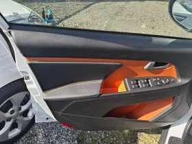 Kia Sportage 2.0. - 136кс. Сервз.книжка, снимка 11