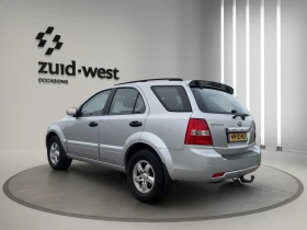 Kia Sorento 3.3i V6, снимка 3