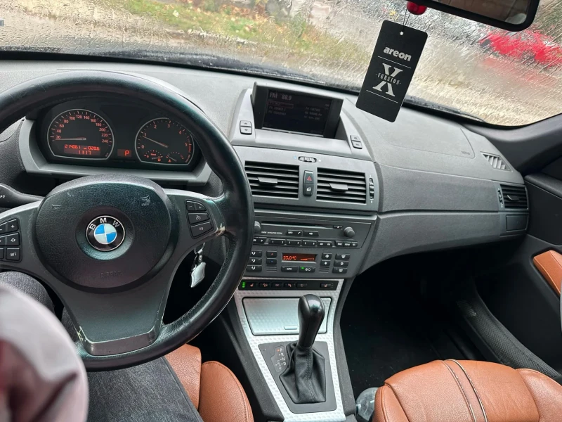 BMW X3, снимка 13 - Автомобили и джипове - 48159073