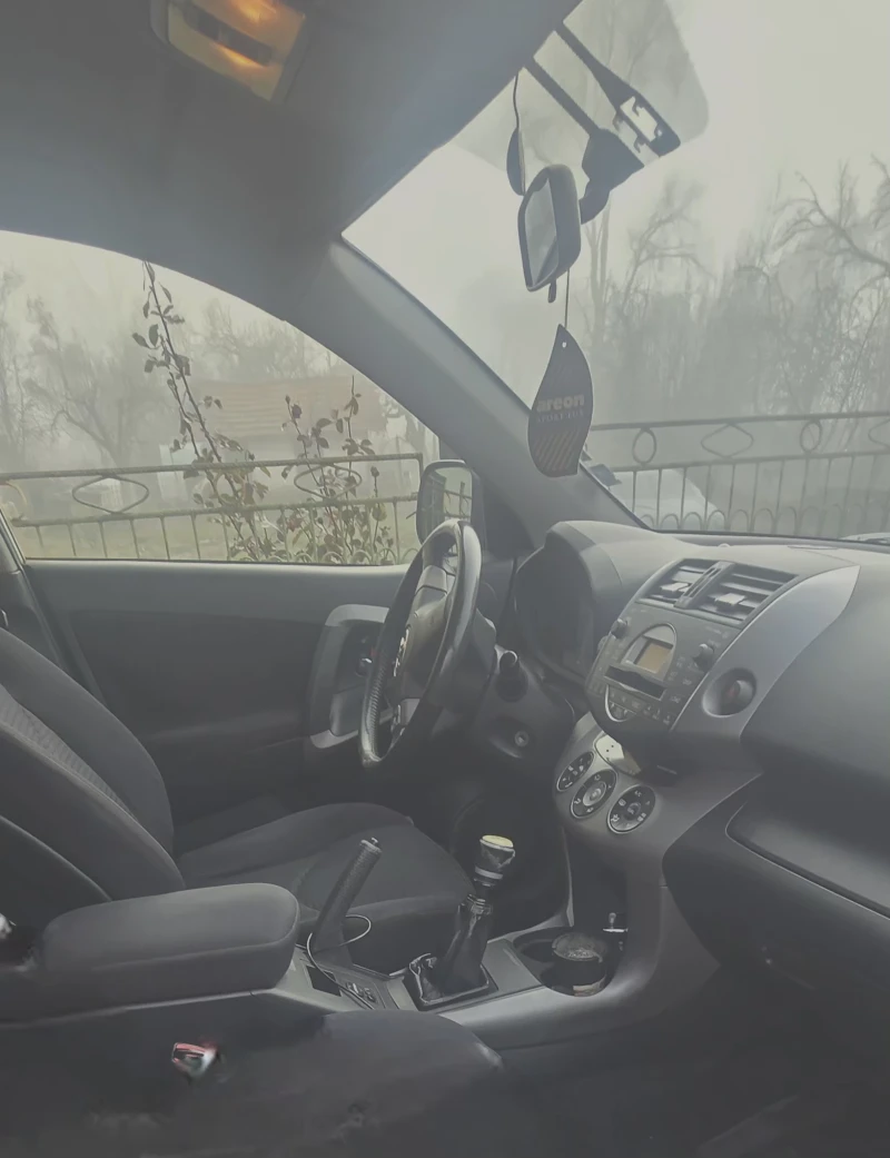 Toyota Rav4 D4D , снимка 5 - Автомобили и джипове - 52870230