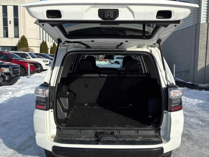 Toyota 4runner * 4WD * CARFAX * ЦЕНА ДО БГ, снимка 13 - Автомобили и джипове - 53074322