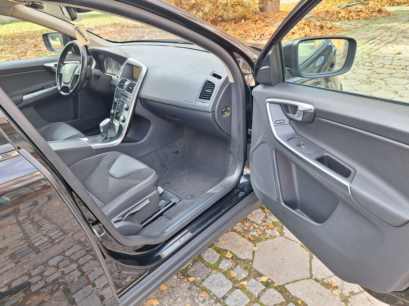 Volvo XC60  - изображение 10