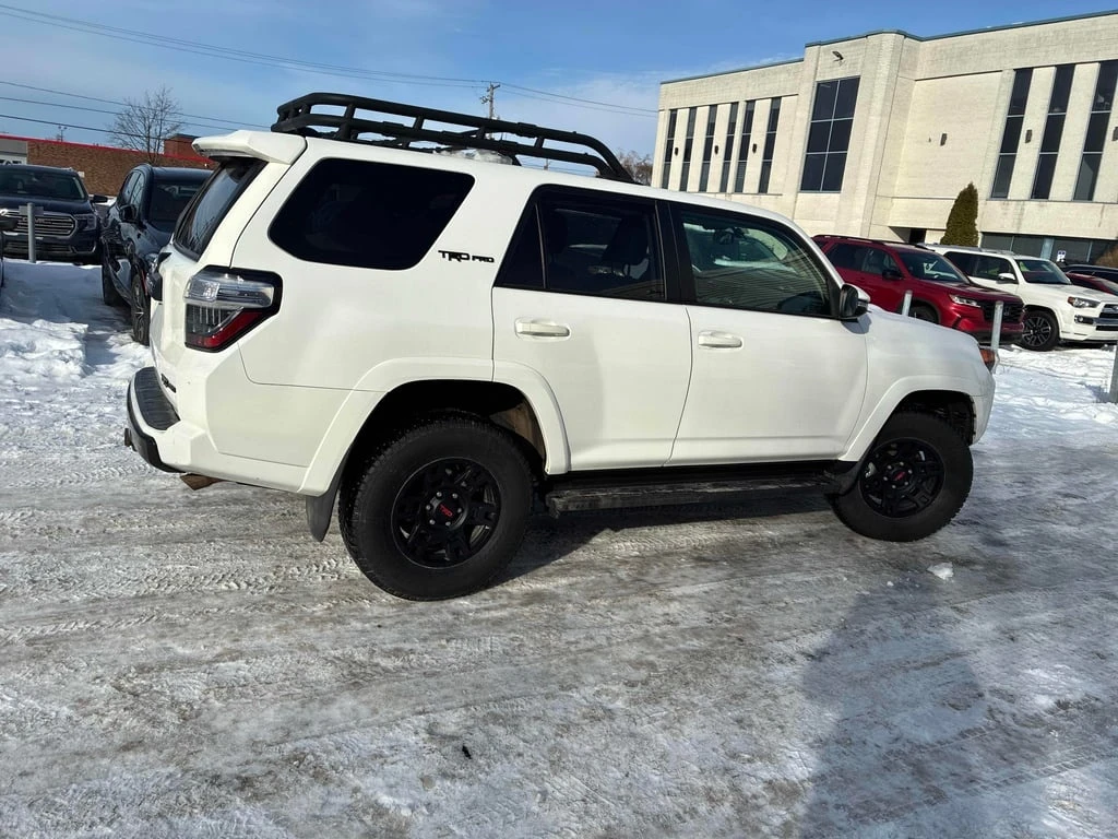 Toyota 4runner * 4WD * CARFAX * ЦЕНА ДО БГ - изображение 3