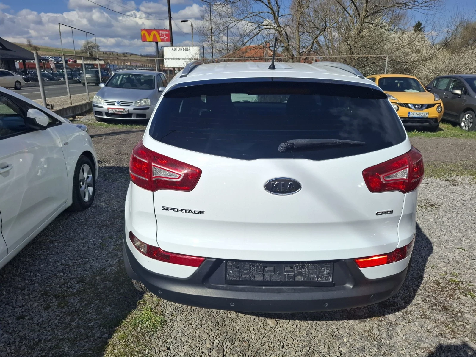 Kia Sportage 2.0. - 136кс. Сервз.книжка, снимка 4 - Автомобили и джипове - 54146580