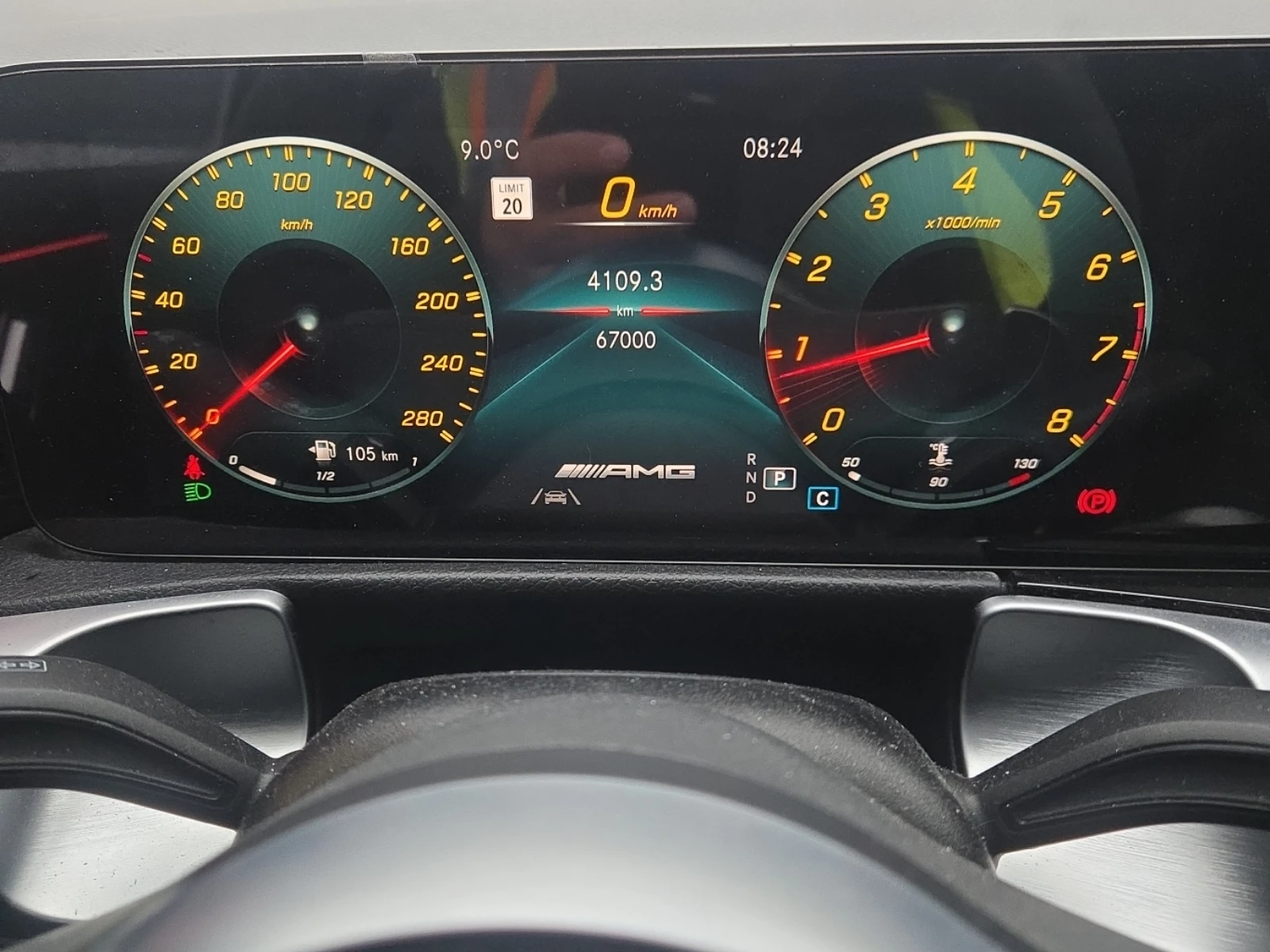 Mercedes-Benz GLB35AMG * * CARFAX * * АВТО КРЕДИТ * * Цена до БГ * * , снимка 10 - Автомобили и джипове - 54529045