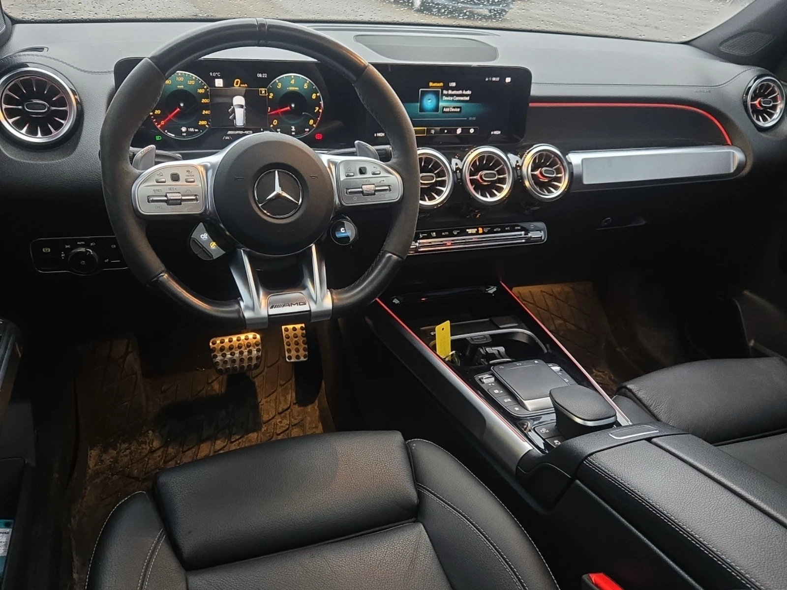 Mercedes-Benz GLB35AMG * * CARFAX * * АВТО КРЕДИТ * * Цена до БГ * * , снимка 9 - Автомобили и джипове - 54529045