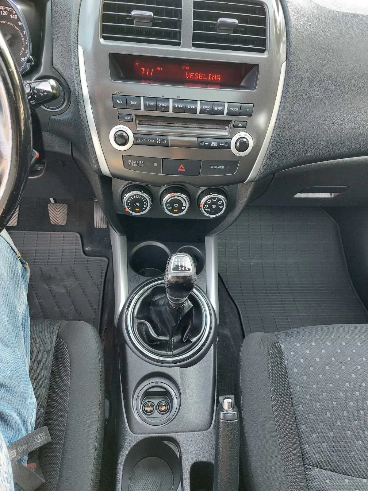 Mitsubishi ASX 1.8, 6ск, снимка 12 - Автомобили и джипове - 55710507
