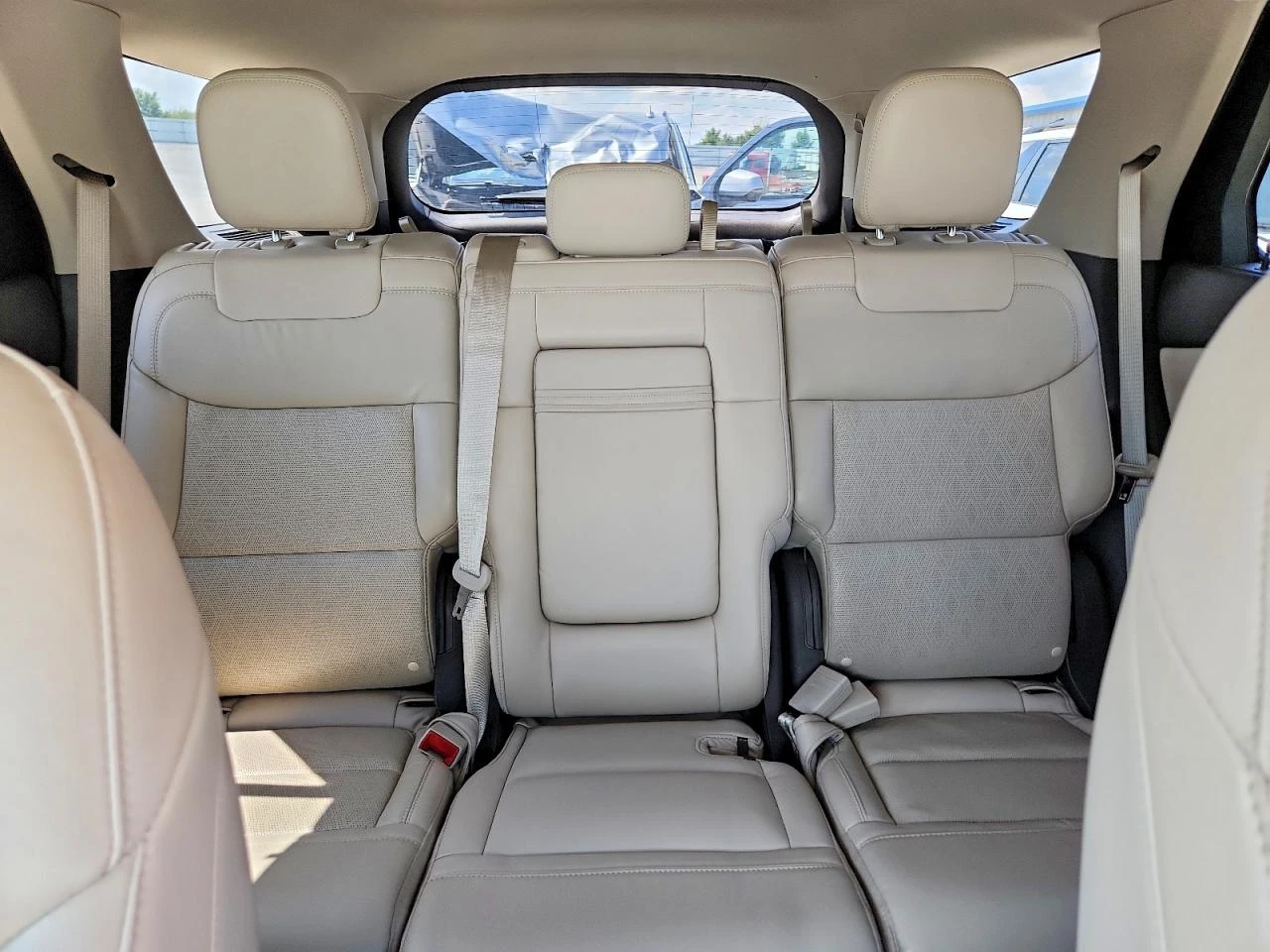 Ford Explorer 3.0l Platinum, снимка 10 - Автомобили и джипове - 56072779