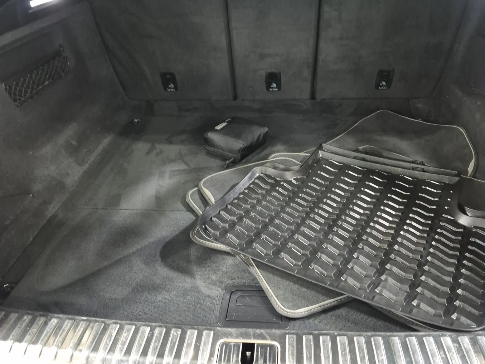 Audi Q8 55 Tfsi Quattro Progressiv, снимка 14 - Автомобили и джипове - 56442772