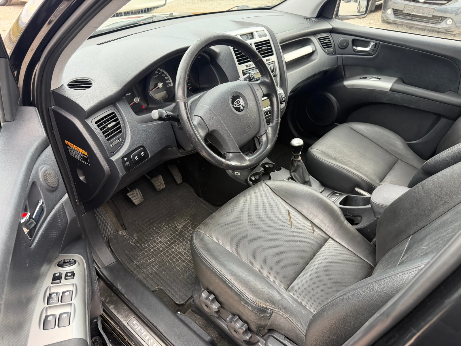 Kia Sportage 2.0/140�� 4�4 ����������� | Mobile.bg � ����������� 9