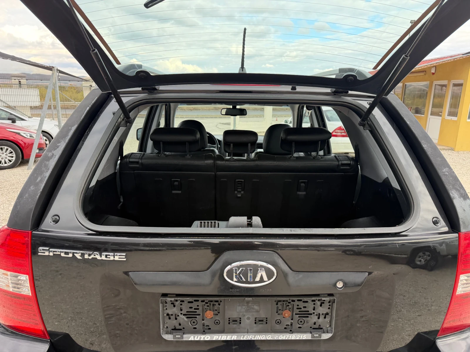 Kia Sportage 2.0/140�� 4�4 ����������� | Mobile.bg � ����������� 10