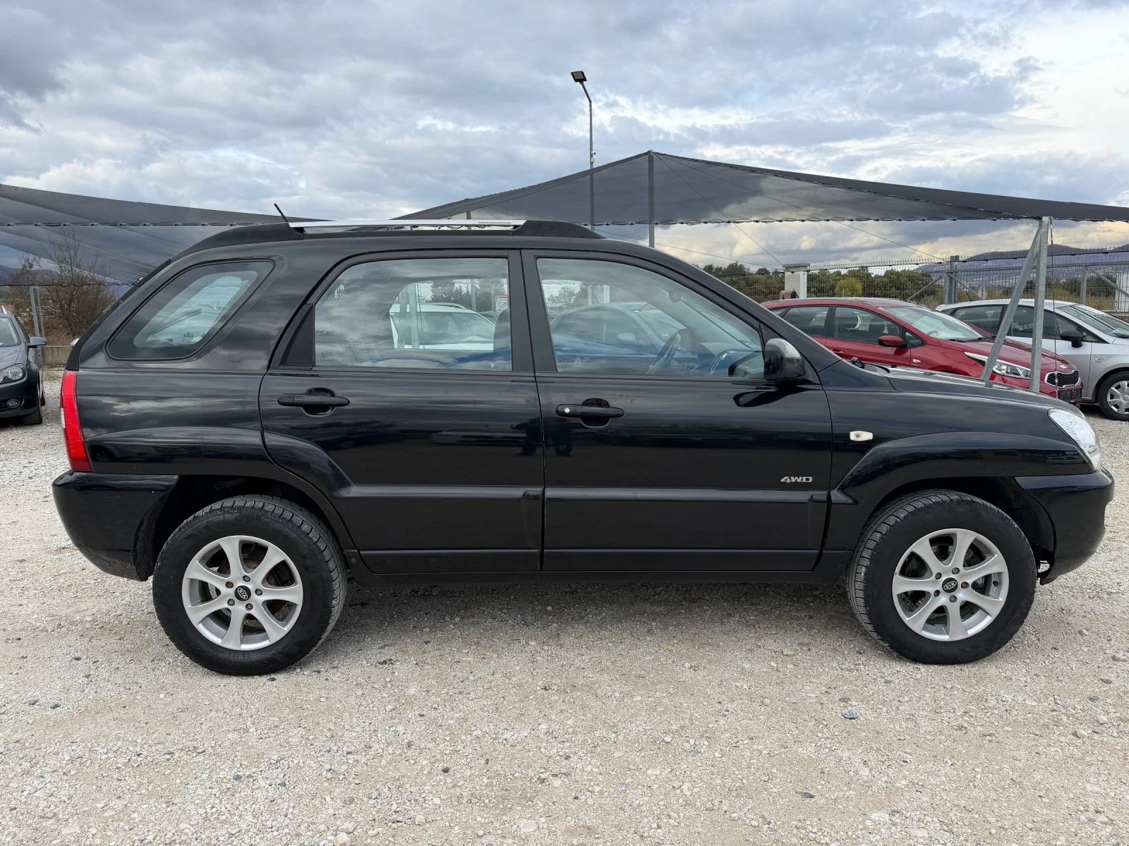Kia Sportage 2.0/140�� 4�4 ����������� | Mobile.bg � ����������� 8