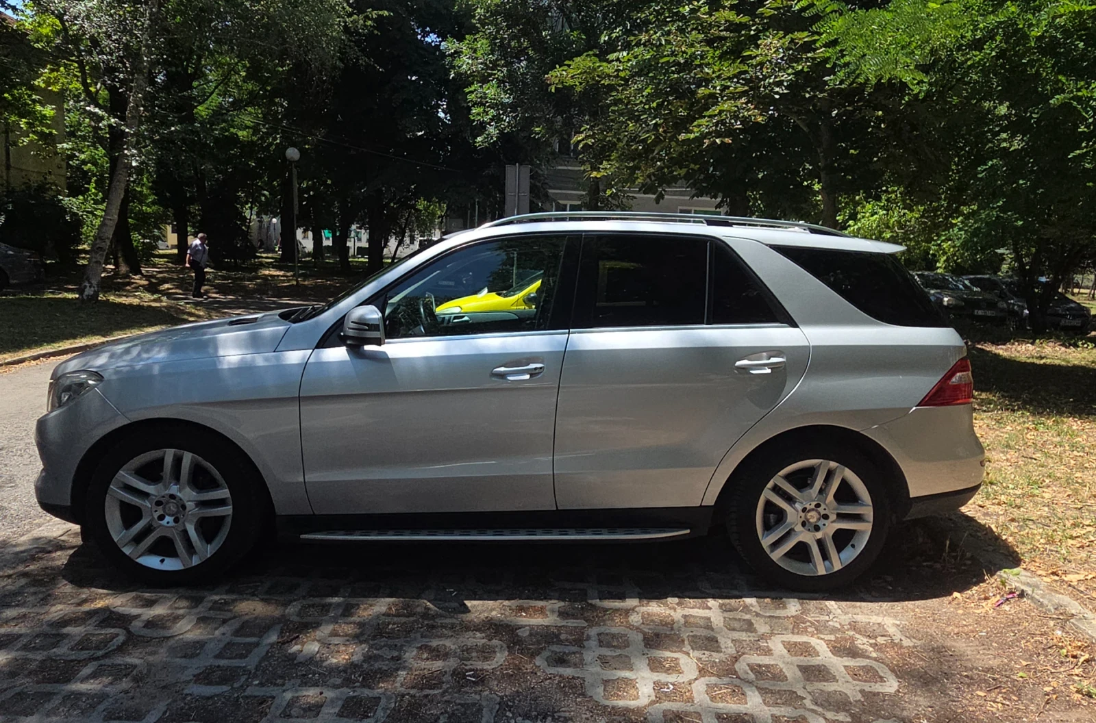 Mercedes-Benz ML 350 4 matic bluetec, снимка 4 - Автомобили и джипове - 56657847