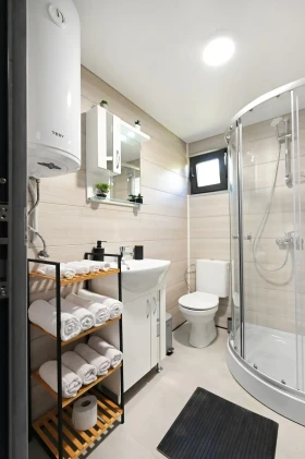 Каравана Други М ХАУС , снимка 12