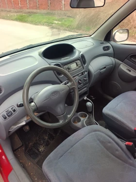 Toyota Yaris verso, снимка 3