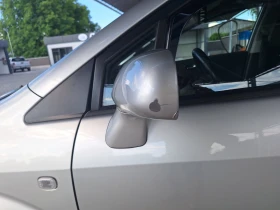 Toyota Corolla verso 2.2 D4D, снимка 17