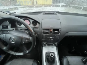 Mercedes-Benz C 250, снимка 13