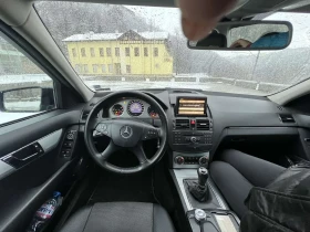 Mercedes-Benz C 250, снимка 17