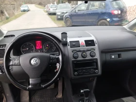 VW Touran 1.9 TDI 105k. АВТОМАТ , снимка 9