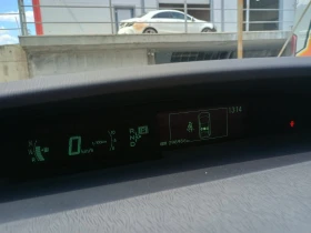 Toyota Prius 3 - 18000 лв. - 34076358 7