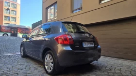     Toyota Auris 75  KM//Navi