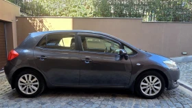     Toyota Auris 75  KM//Navi