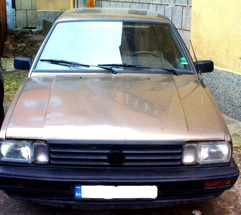 VW Passat, снимка 1 - Автомобили и джипове - 46805391