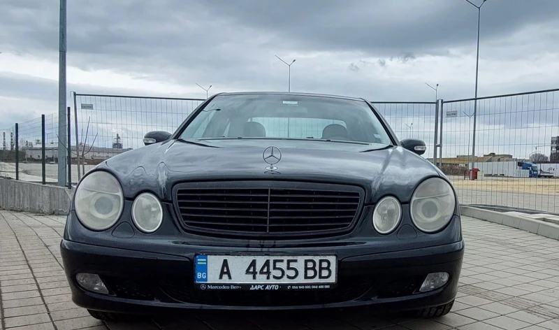 Mercedes-Benz E 200 KOMPRESSOR, АГУ, АВТОМАТ, снимка 4 - Автомобили и джипове - 47672839