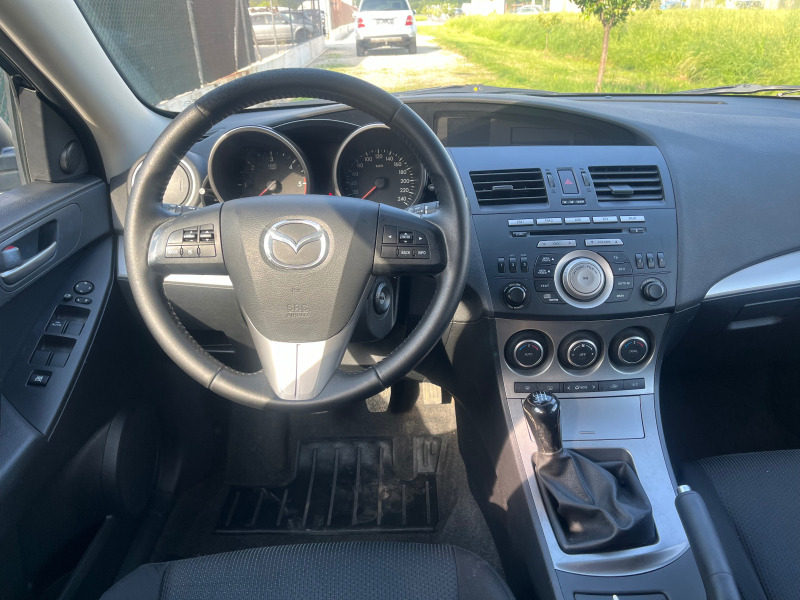 Mazda 3 Евро 5, снимка 9 - Автомобили и джипове - 46096211