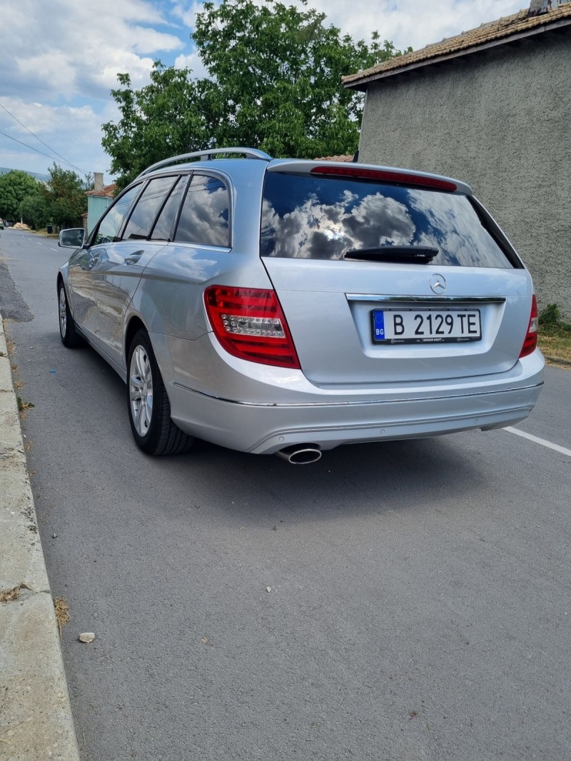 Mercedes-Benz C 220 CDI, снимка 5 - Автомобили и джипове - 46406584