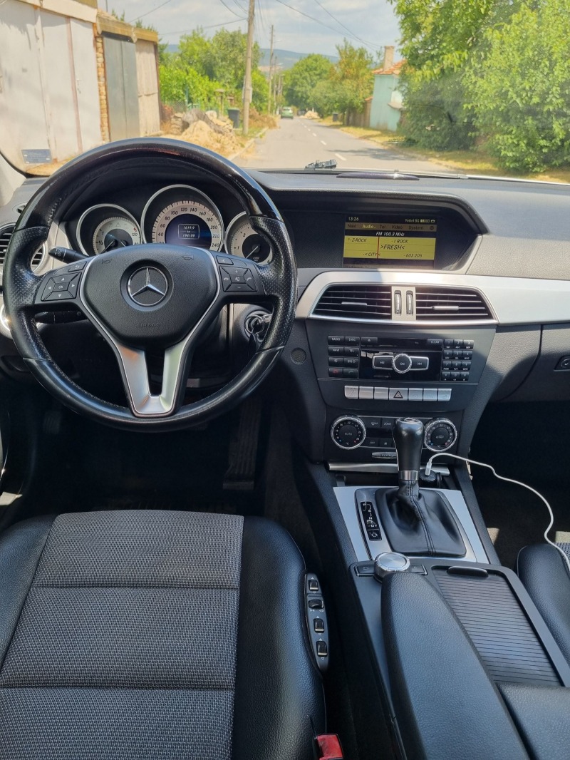 Mercedes-Benz C 220 CDI, снимка 8 - Автомобили и джипове - 46406584