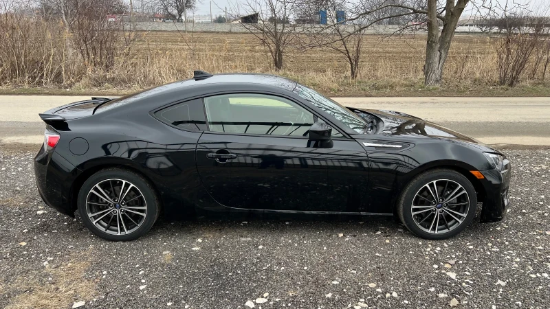 Subaru BRZ Automatic, снимка 2 - Автомобили и джипове - 48958785