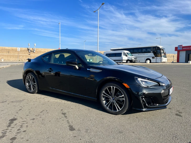 Subaru BRZ Automatic Sport-tech, снимка 9 - Автомобили и джипове - 47390068