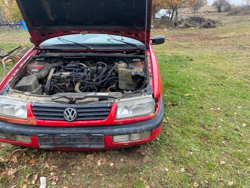 VW Passat, снимка 1 - Автомобили и джипове - 48056932