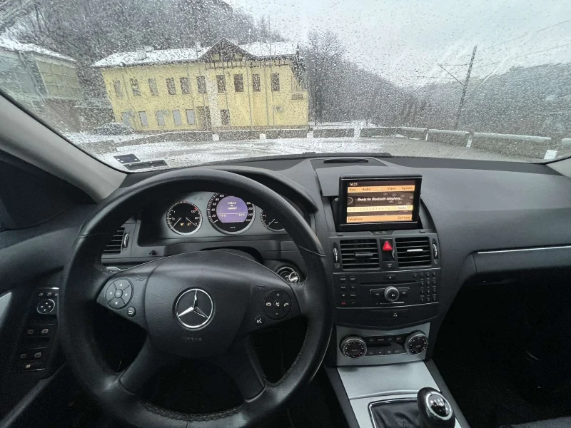 Mercedes-Benz C 250, снимка 15 - Автомобили и джипове - 48506051