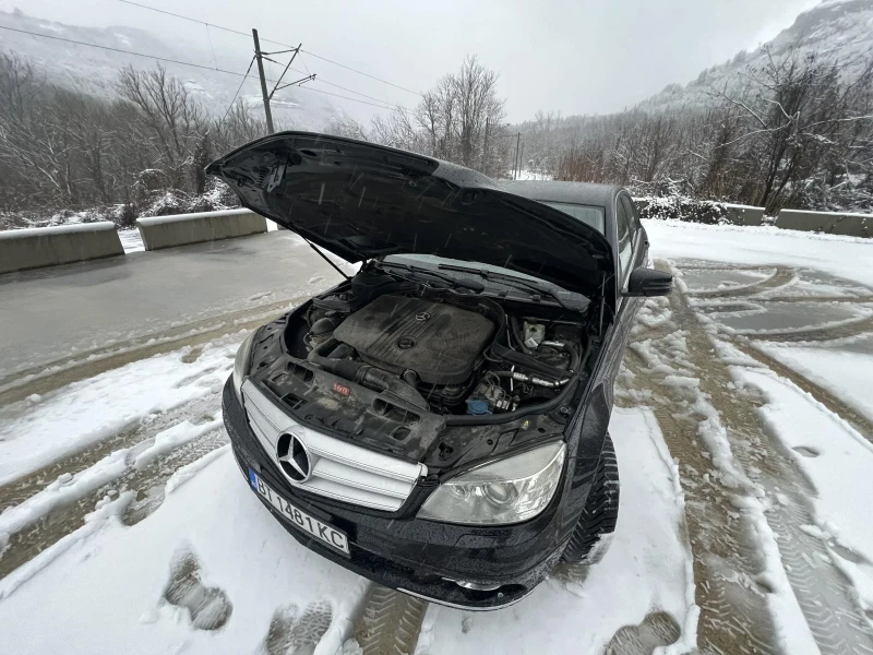 Mercedes-Benz C 250, снимка 4 - Автомобили и джипове - 48506051