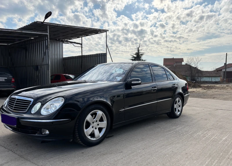 Mercedes-Benz E 320, снимка 2 - Автомобили и джипове - 48931497