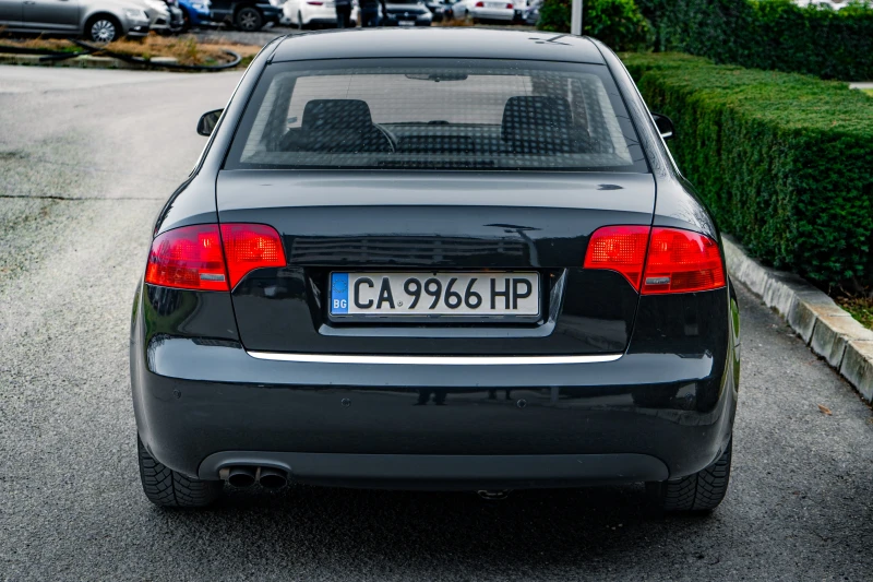 Audi A4 2.0D, снимка 3 - Автомобили и джипове - 49558420