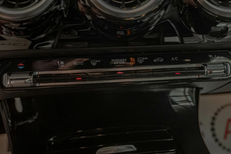 Mercedes-Benz A 180 d/Седан/Virtual/Подгрев/Dynamic Select/MBUX, снимка 9 - Автомобили и джипове - 51015572