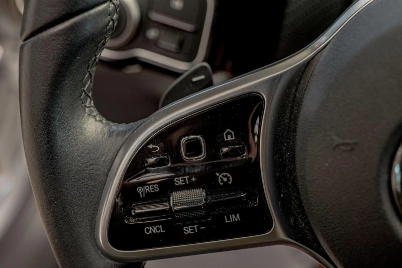 Mercedes-Benz A 180 d/Седан/Virtual/Подгрев/Dynamic Select/MBUX, снимка 10 - Автомобили и джипове - 51015572