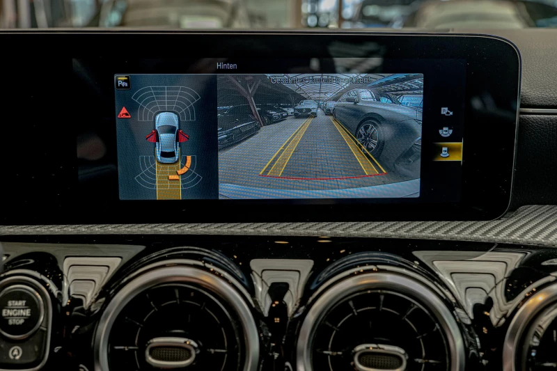 Mercedes-Benz A 180 d/Седан/Virtual/Подгрев/Dynamic Select/MBUX, снимка 7 - Автомобили и джипове - 51015572