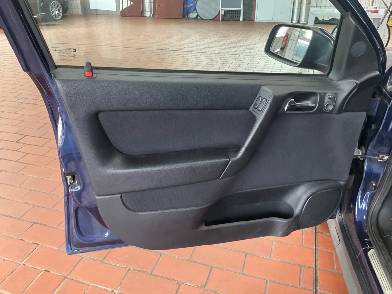 Opel Astra 1.6 | Basis | РЕАЛНИ КИЛОМЕТРИ | КЛИМАТИК, снимка 15 - Автомобили и джипове - 51834454