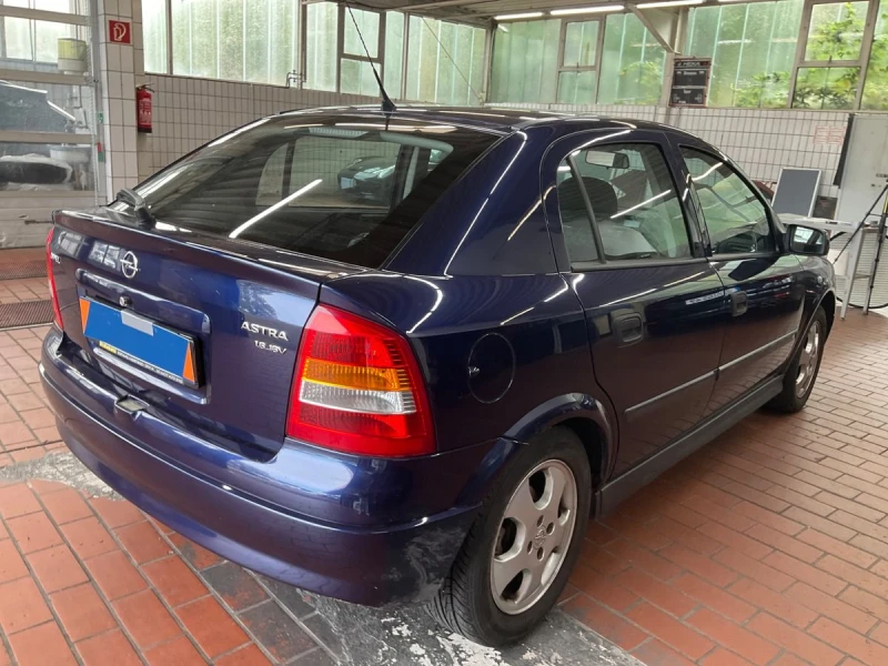 Opel Astra 1.6 | Basis | РЕАЛНИ КИЛОМЕТРИ | КЛИМАТИК, снимка 5 - Автомобили и джипове - 51834454