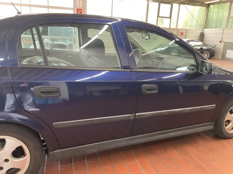 Opel Astra 1.6 | Basis | РЕАЛНИ КИЛОМЕТРИ | КЛИМАТИК, снимка 8 - Автомобили и джипове - 51834454
