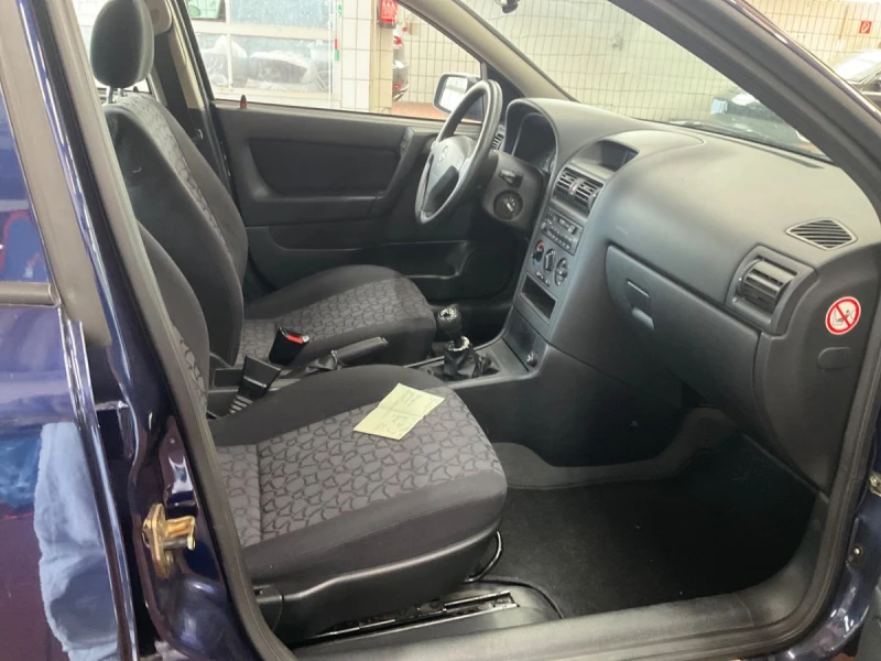 Opel Astra 1.6 | Basis | РЕАЛНИ КИЛОМЕТРИ | КЛИМАТИК, снимка 10 - Автомобили и джипове - 51834454