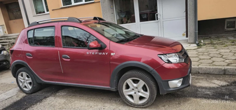 Dacia Sandero Stepway, снимка 11 - Автомобили и джипове - 52540834