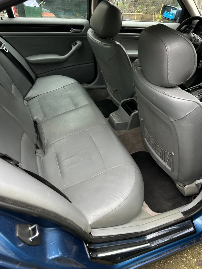 BMW 320 E46, снимка 14 - Автомобили и джипове - 52678933